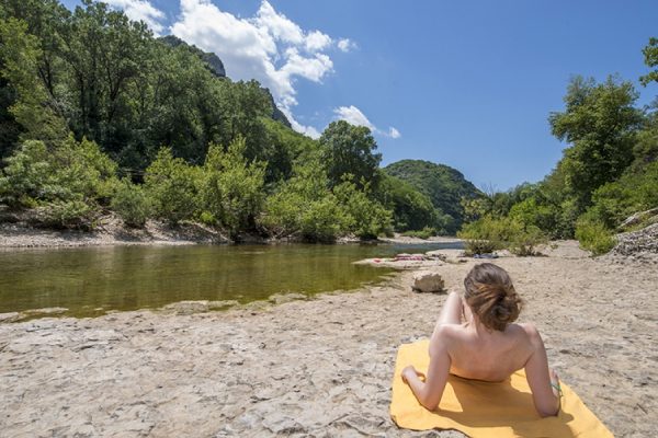 Que devriez-vous savoir à propos du naturisme ?